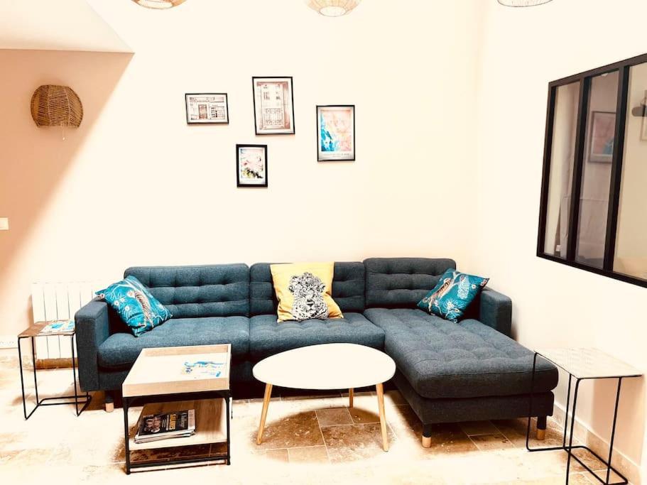 Stylish Loft 17- 3 Bdrs - 2 Bathrs - 7 Pers Appartement Parijs